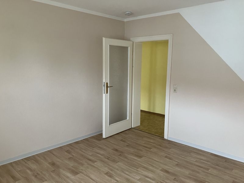 Erdgeschosswohnung in Jena-Nord mit  geräumiger Küche